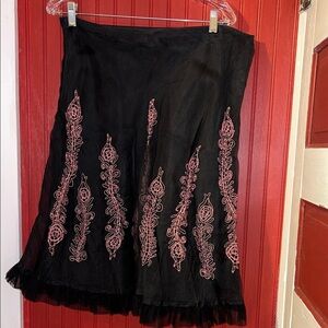 Carole Little Black Skirt with Pink Embroidery Tulle Witchy Vintage Silk 14